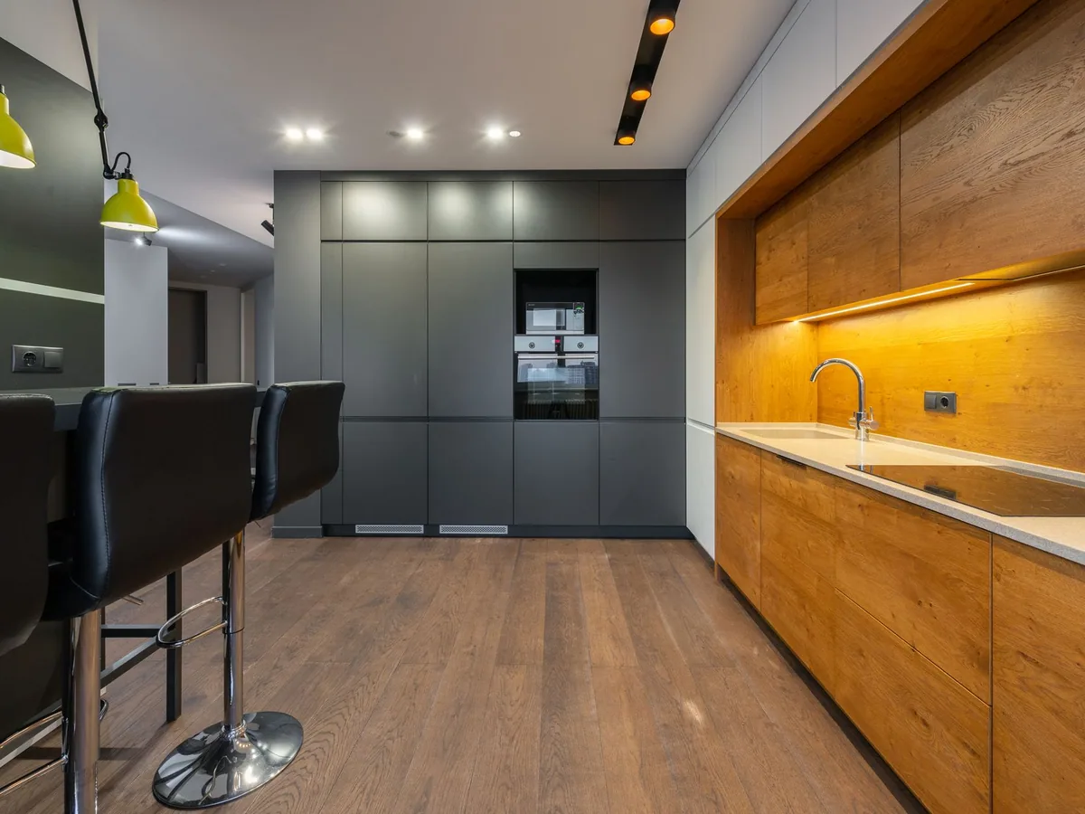 Local reformado con office